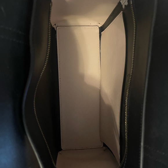 Authentic Kate Spade Magnolia Street Medium Double Pocket Tote - Picture 5 of 11